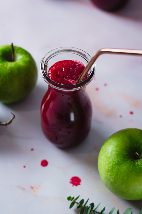 Vegan Beetroot Apple Smoothie Recipe