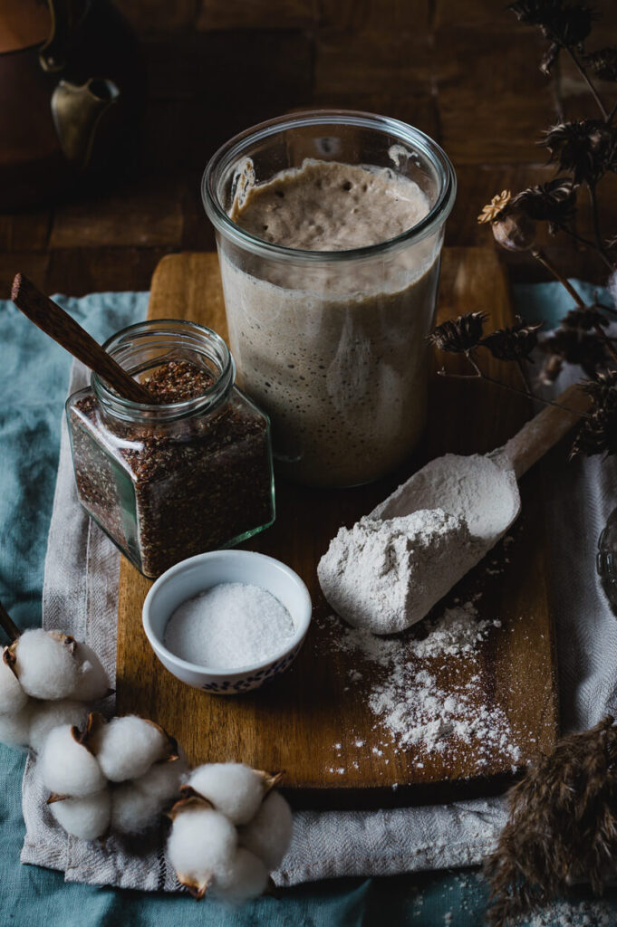 flaxseed, rye sourdough starter, salt and rye flour