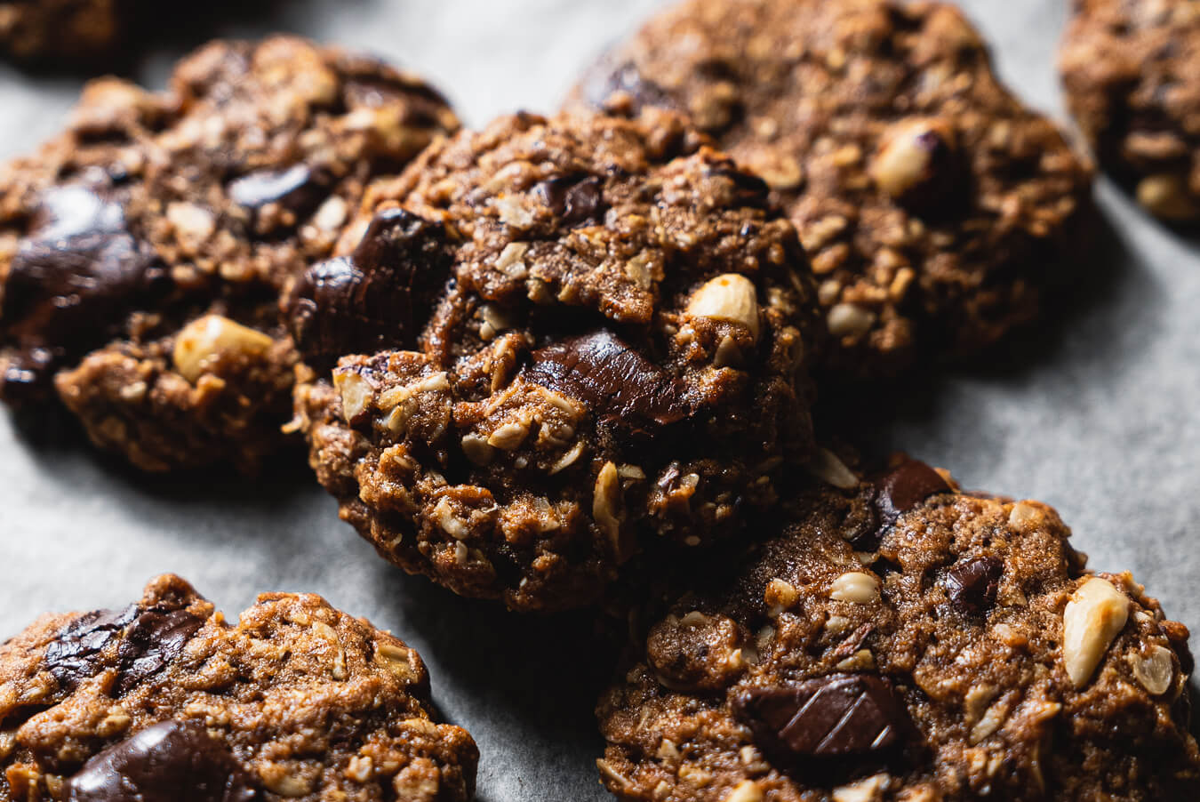 dark chocolate hazelnuts oatmeal cookies