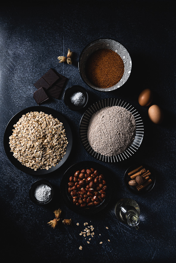 ingredients for dark chocolate hazelnuts oatmeal cookies
