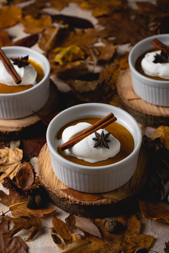 vegan pumpkin pudding in small ramekins