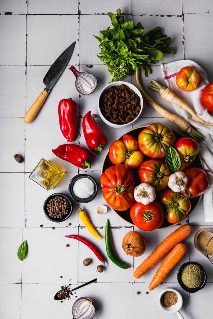 ingredients for making homemade tomato ketchup from fresh tomatoes