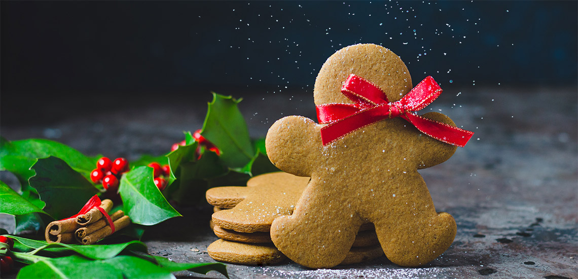gingerbread man cookie with red bow
