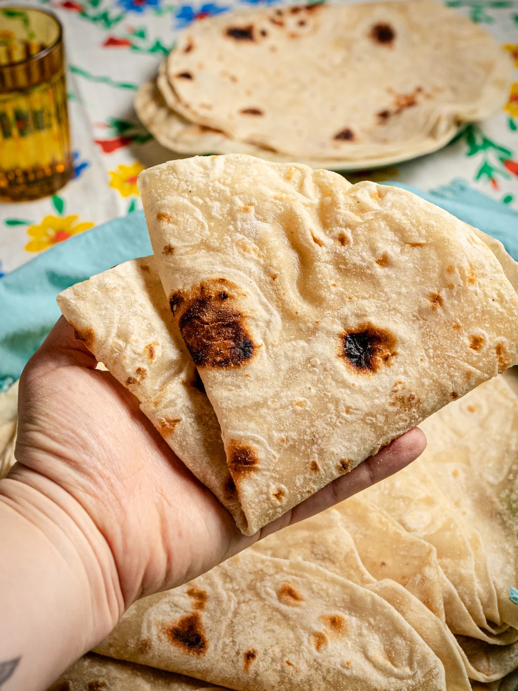 easy homemade flour tortillas