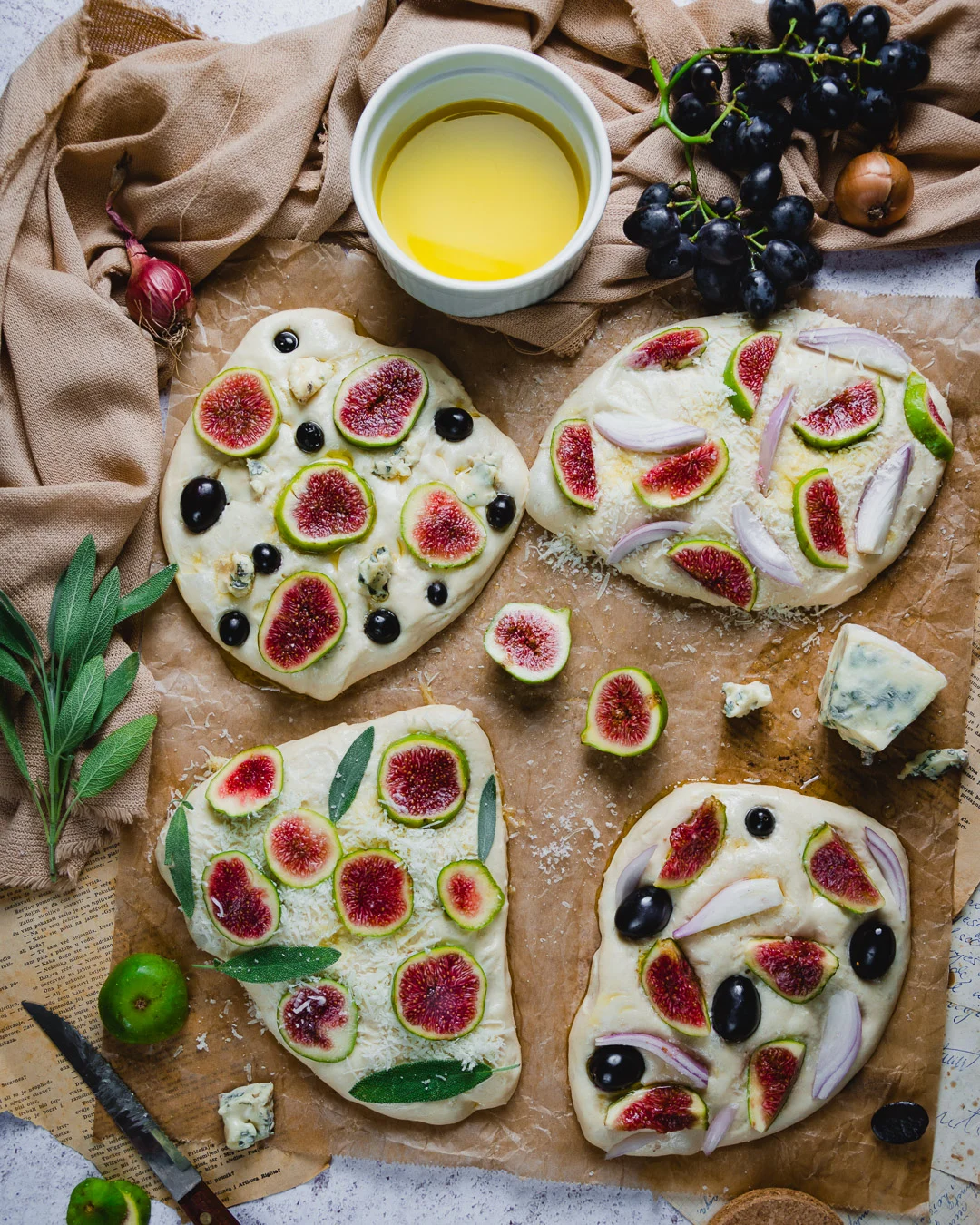 fig and grapes focaccia