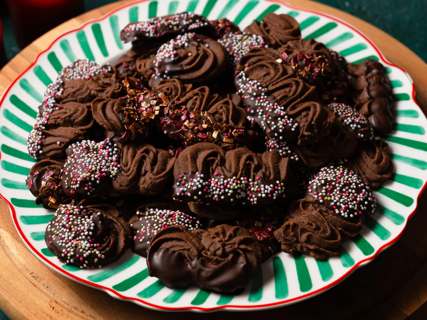 chocolate dipped viennese whirls