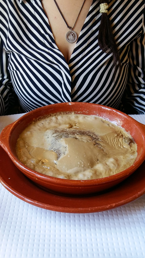 Bife a cafe u restoranu Apeadeiro u Sintri