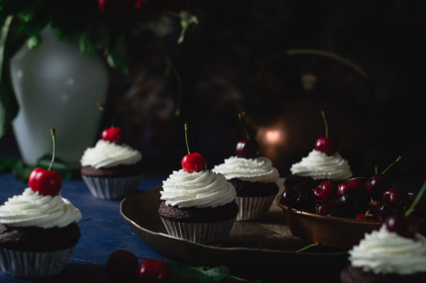 čokoladni cupcakesi s trešnjama_blog (7 of 1)