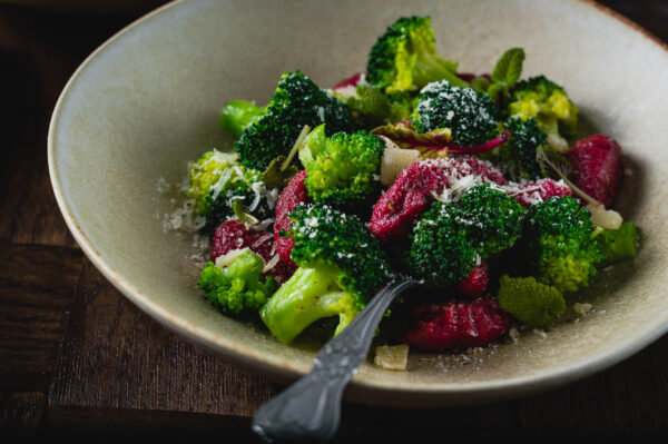 beetroot gnocchi_blog-24 beetroot gnocchi with brown butter sauce